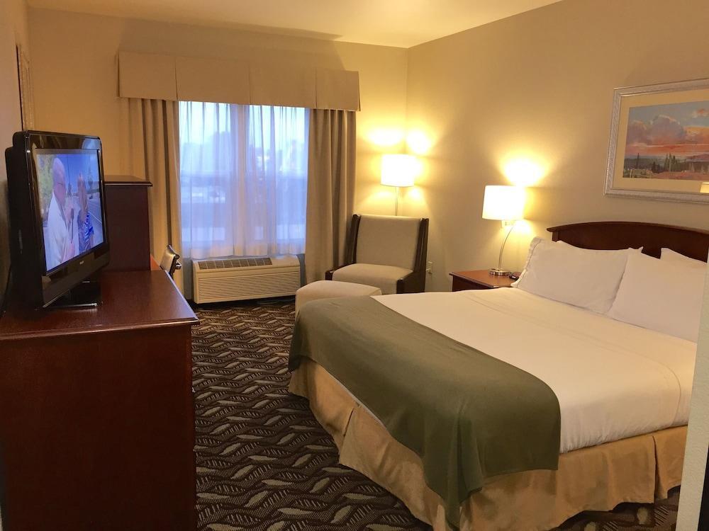 Holiday Inn Express- West Sacramento By Ihg Exterior foto